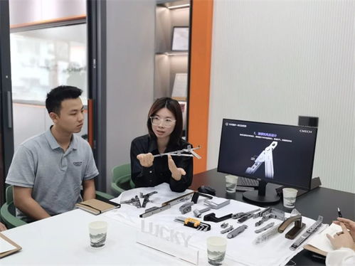 樂奇門窗攜手希美克五金 深化技術(shù)交流，共筑創(chuàng)新引擎